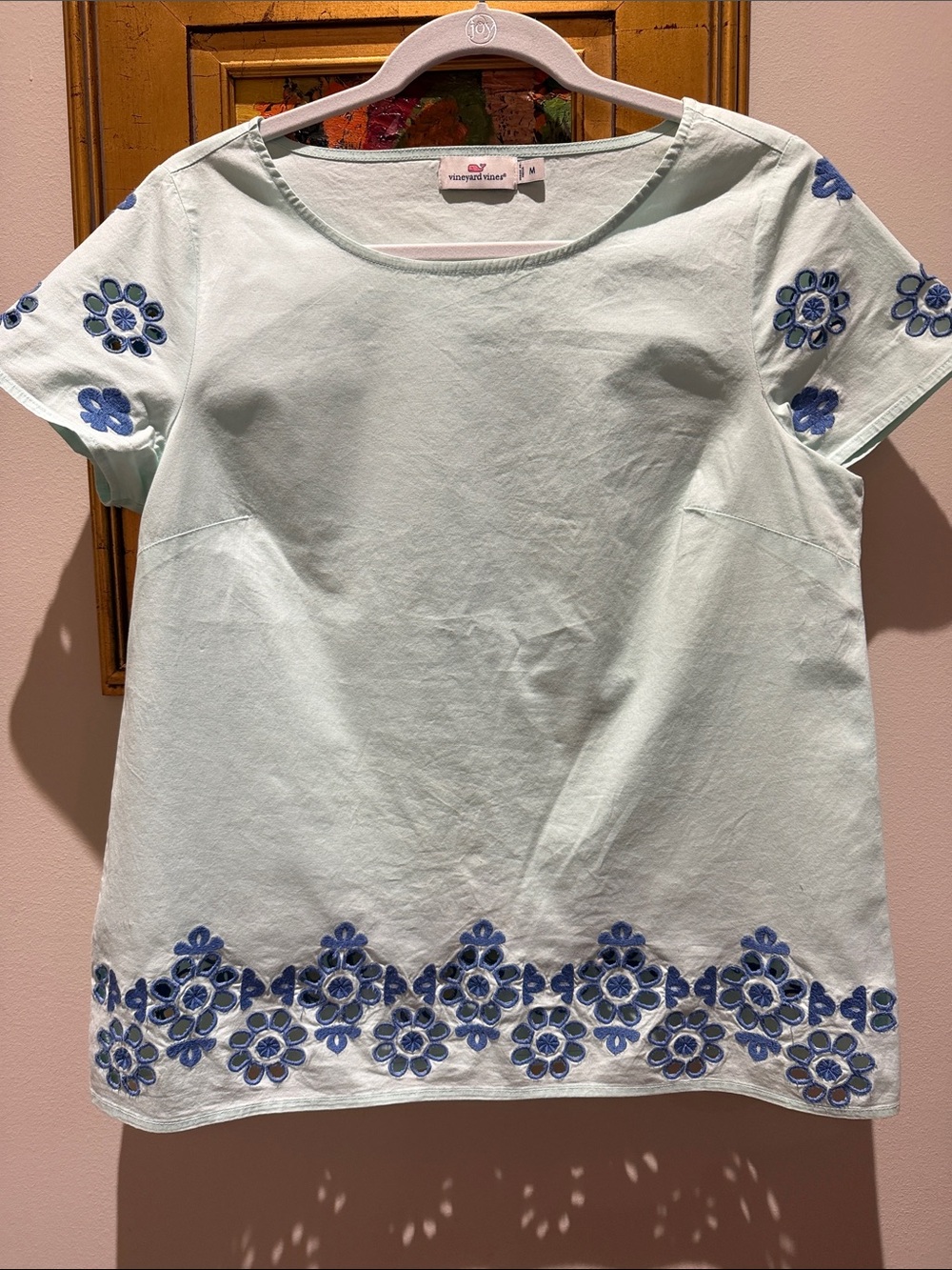 Vineyard Vines Mint Top with Blue Floral Embroidery